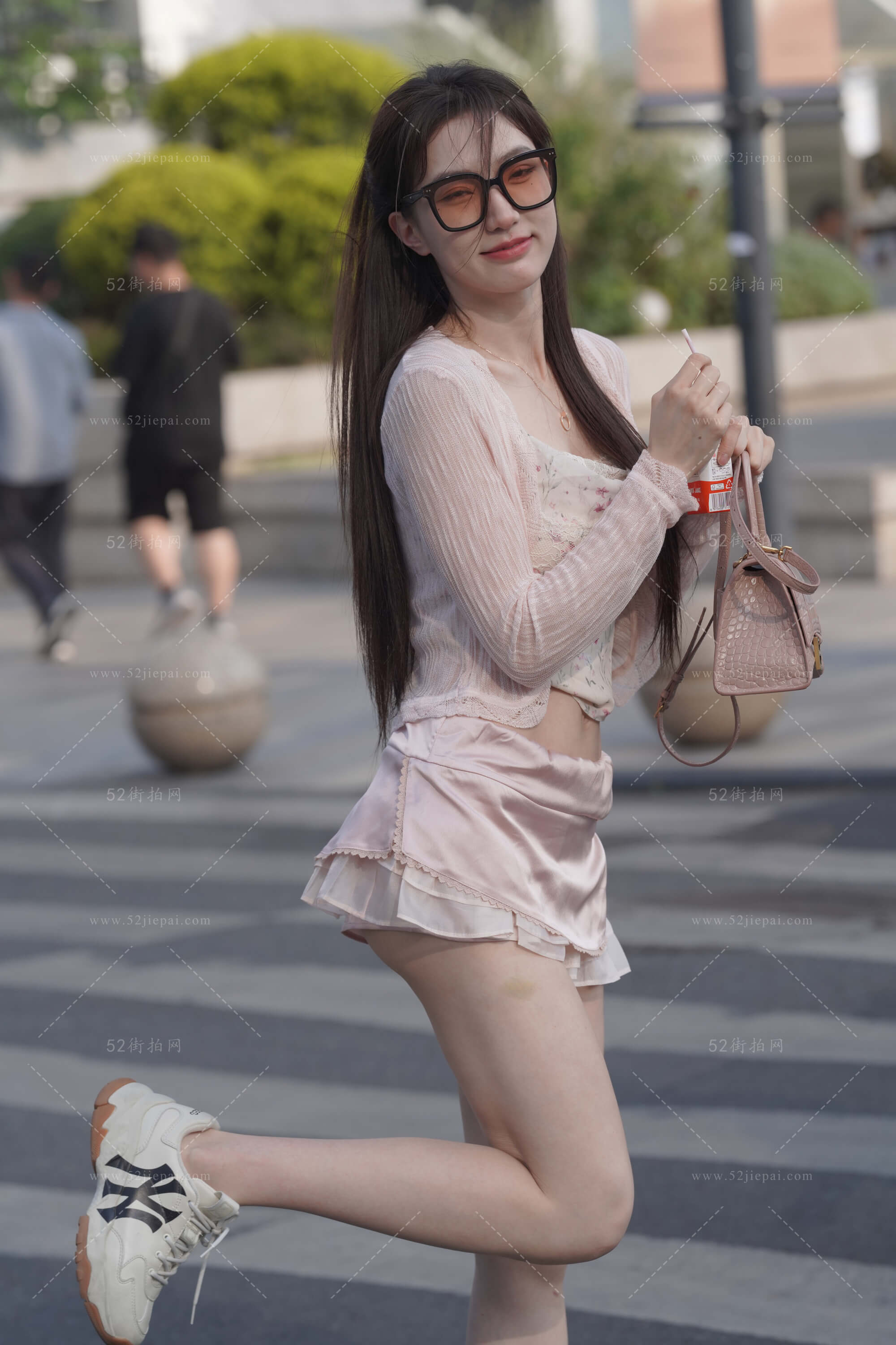 2.JPG